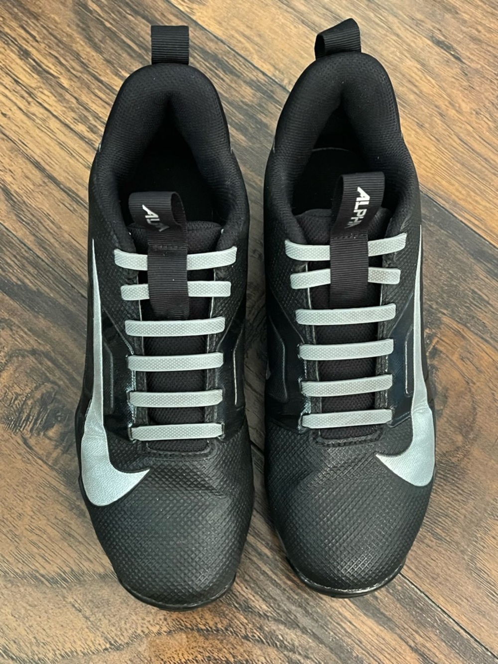 Men’s Nike Alpha Menace 4 Shark Football Cleats Size 6.5